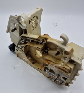 Carter moteur pour Tronçonneuse STIHL 017 - 018 - MS170 - MS180 / MS 170 - MS 180OCCASION