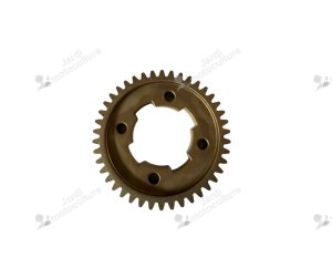 Pignon pour appareil Iseki. Ref : 2500-326-002-00